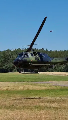 Enjoy this sound - Low level flight of a German Army Bell UH-1D. . © earth_and_sky_photo (reposts welcome when mentioning & tagging me🤙🏻) . #avgeek  #verticalmagazine #belluh1d #huey #hueyhelicopter #bellhelicopters #bundeswehrkarriere #germanarmedforces #germanarmy #helicopterride #helicopter  #avgeek  #aviation #downwash #aerospace #aerospaceengineering #military  #militaryaviation #militaryaircraft 