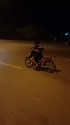 #ฟีดดดシ #ความปลอดภัย#วัยรุ่ยอยากดัง #นากลาง#คอกหมูนะจ้ะ 