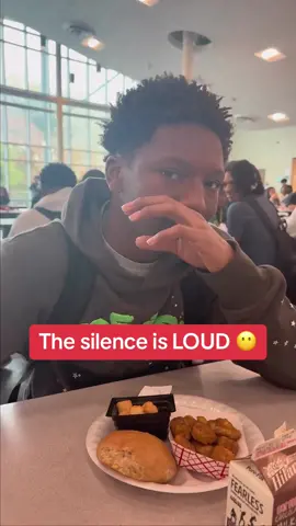 Got awkward quick 😭 #lunch #awkward (via zonky._/IG)