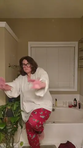 #stitch with @Elora Dodd I got out of bed for this #birate 