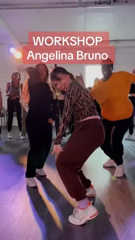 @Angelina Bruno a mis le feu hier à Montpellier 🔥 Merci Angelina pour ce beau moment de partage ♥️ #pourtoi #pourtoi #dance #hiphop #montpellier #caractereclass 