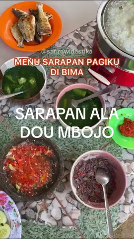Menu sarapan pagi di Bima Enakk banget kalau soal ikan di Bima dimasak sederhana aja itu nikmat karena segar 😍 pastinya pengen pulang terus ke Bima siih #bima #bimantb #talabiu #padolo #ntb #nusatenggarabarat #kulinerbima #doumbojo #mbojo #mbojobima #ikanbelanak #docotomat #sambaldoco #sambalkhasbima #sambalbima #sepibima #sambalsepi 