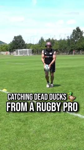 Tag a mate who kicks the best Up & Unders 😱🔥 What a day Training with Pro Baller Dan Evans 🔥👊 Great fun #Rugby #therugbytrainer 