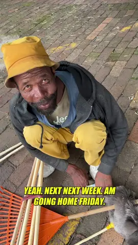 This man was selling feather duster and this caught him off guard #kindness