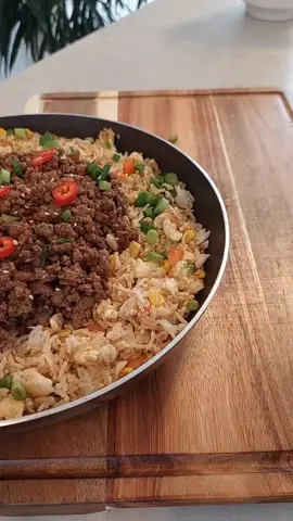 #friedrice #mincedmeat #asmrsounds #lunchideas #tiktokcooks #EasyRecipe 