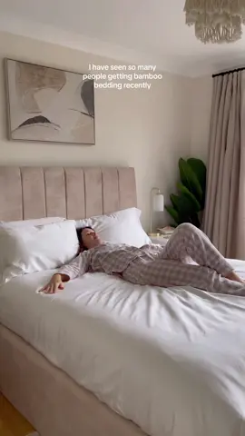 ad🎍Let’s set up my Bamboo Bedding!  I’ve been using this bedding for a month now and I have to say they are genuinely best and softest sheets you will ever use!  They are so cooling against the skin and are also hypoallergenic so perfect for sensitive skin 🥰 They also look so high quality and really give that luxurious feel to a bedroom! I 100% recommend checking them out @Napp 💤 #bamboosheets #bamboobedding #newbeddingset #bedsheets #veganbedding