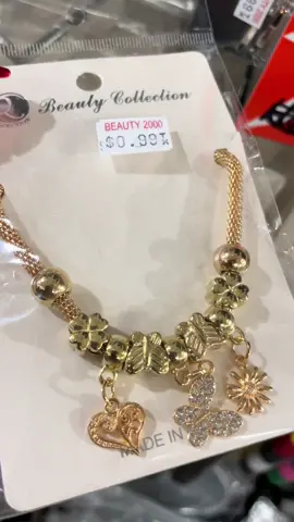 Beauty2000 beauty supply store✨#foryou #beautysupplystore #hairtok #humanhair #lasvegashairstylists #zyxcba #hairdresser #foru #hairpices #beautytips #bestsmellingproducts #jewelry 