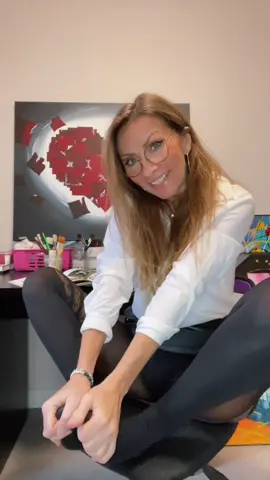 #naturalbeauty #momsover50 #art #sexy 