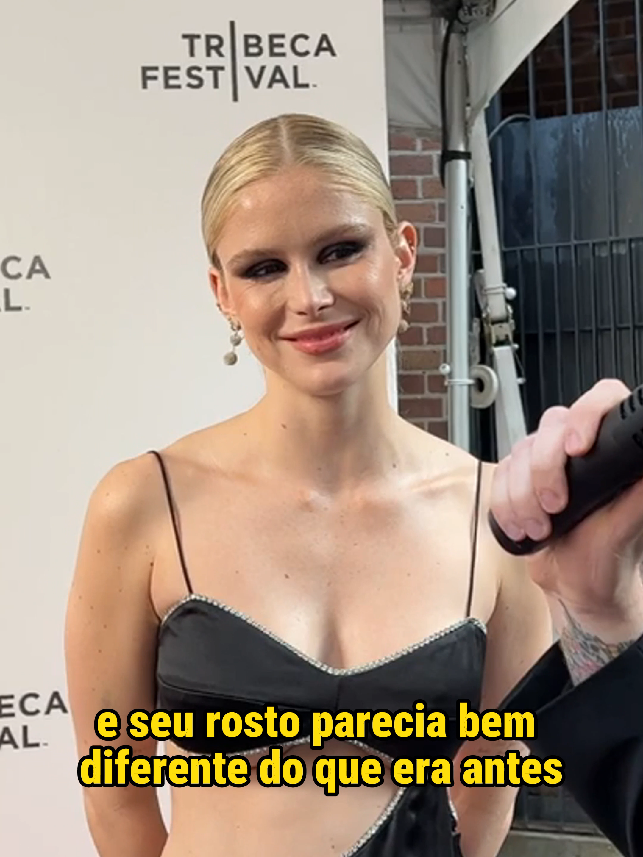 A atriz de The Boys arruinou sua carreira por ter feito uma plástica? - Luz estrela #THEBOYZ #erinmoriarty #entretenimento #amazon #atriz