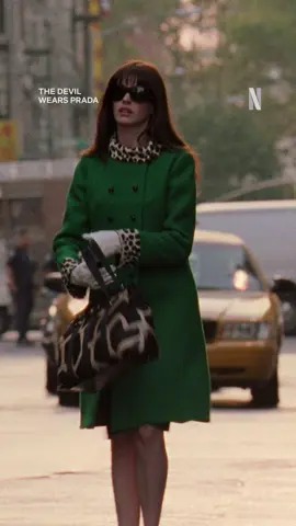 1 minute of Anne Hathaway just serving lewks in The Devil Wears Prada, now streaming on Netflix 👢 #TheDevilWearsPrada  #AnneHathaway  #MerylStreep  #MirandaPriestly  #Netflix  #fyp  #fashion