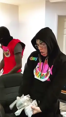 🌈🌈🌈💸💸💸 #6ix9ine #snippet #music #edit #rapparts #newyork #money 