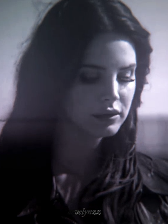 She was soooo robbed again at the grammys Thank u for 13K! Love u all #LANADELREY #lanadelrey #grammys #lanadelreyedit #aevelynzz #ultraviolence #ultraviolencelanadelrey #theresatunnelunderoceanblvd #lanadelreytok #foryoupage #fyp #fypage