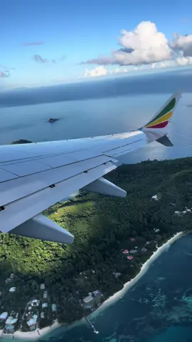 Les Seycheles 🇸🇨 #fypシ゚viral #voyager #avion #seychellestiktok🇸🇨 