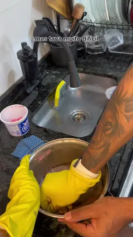 Areando panela com pasta rosa, pense num vídeo satisfatório 😮‍💨