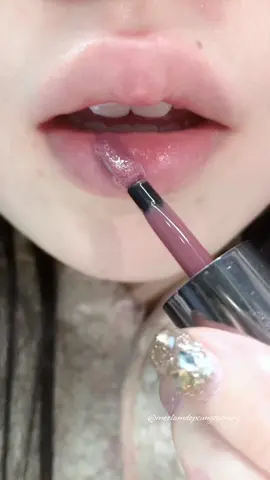 Swatch son Taashee 209 - Cơn sốt son ‘đánh gục’ mọi trái tim! 🫧🌷 #xhuong #swatchson #lipstick #taashee209 #meolamdepcungcacnang 