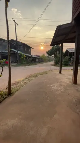 #ท้องฟ้า⛅🌈 #วิวบ้านนอก🍃 #ยามเช้า #yfp 