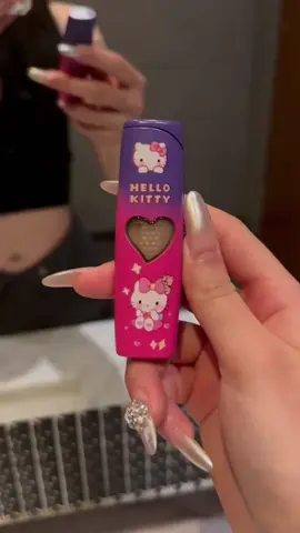 #lighter #lighters #hellokitty #coollighter #cutelighters #fouyoupage #tiktokshop #fpy 