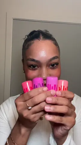 obsessed with the new @milkmakeup ❤️‍🔥 using the shade ‘spritz’ can’t wait to try the other colors! • #makeup #makeuptutorial #tutorial #review #makeupreview #blush #milkmakeup #mua #makeupartist #viralmakeup #makeuplook #nomakeupmakeup