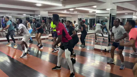 #foryou #ethiofitness #ethiopian_tik_tok🇪🇹🇪🇹🇪🇹🇪🇹ሀገሬ  #GymLife #fyp #ethiopia #habeshatiktok #workout #habesha #GymTok #ethiopian_tik_tok #aerobics_class💪👊  #aerobicsteps #aerobicstep #hitworkout #hit #GymTok