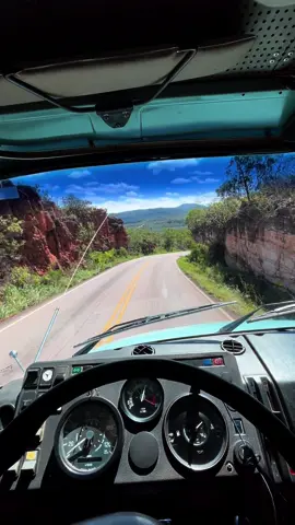 Top demais 😍 . . . . . . . . . . . . #1113 #1620 #1318 #statusdecaminhão #caminahoarqueado #carretastatus #sonho #gbn13am #gfm39am #muricocasqualificadas #verdureirosfreestyle #caminhaoqualificado 