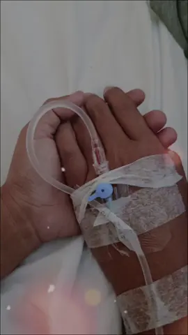 sholawat sipa,,,cepet sembuh hubby♥️ ,,mohon doa nya ya sahabat online ku untuk kesembuhan suamiku🤲#sholawat #menerimasemuatakdirallah #storywa #statusharian #salamlks🤝🙏🥰fyp #lks #muhasabahdirisendiri #CapCut #sabar 
