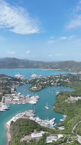#antigua🇦🇬 #thecaribbean #antiguabarbuda #englishharbour #caribbean #drone #dronevideo 
