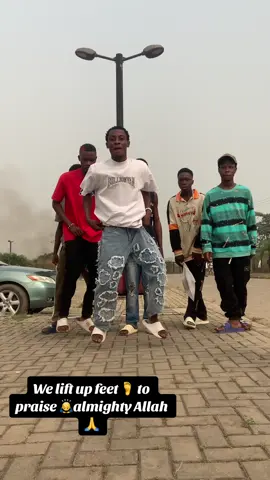 Allah akbar #dance #dancevideo #fypシ゚viral #trend #okanlawon208 #trending #noticeme @AKINOLA ABDULATEEF 😂 