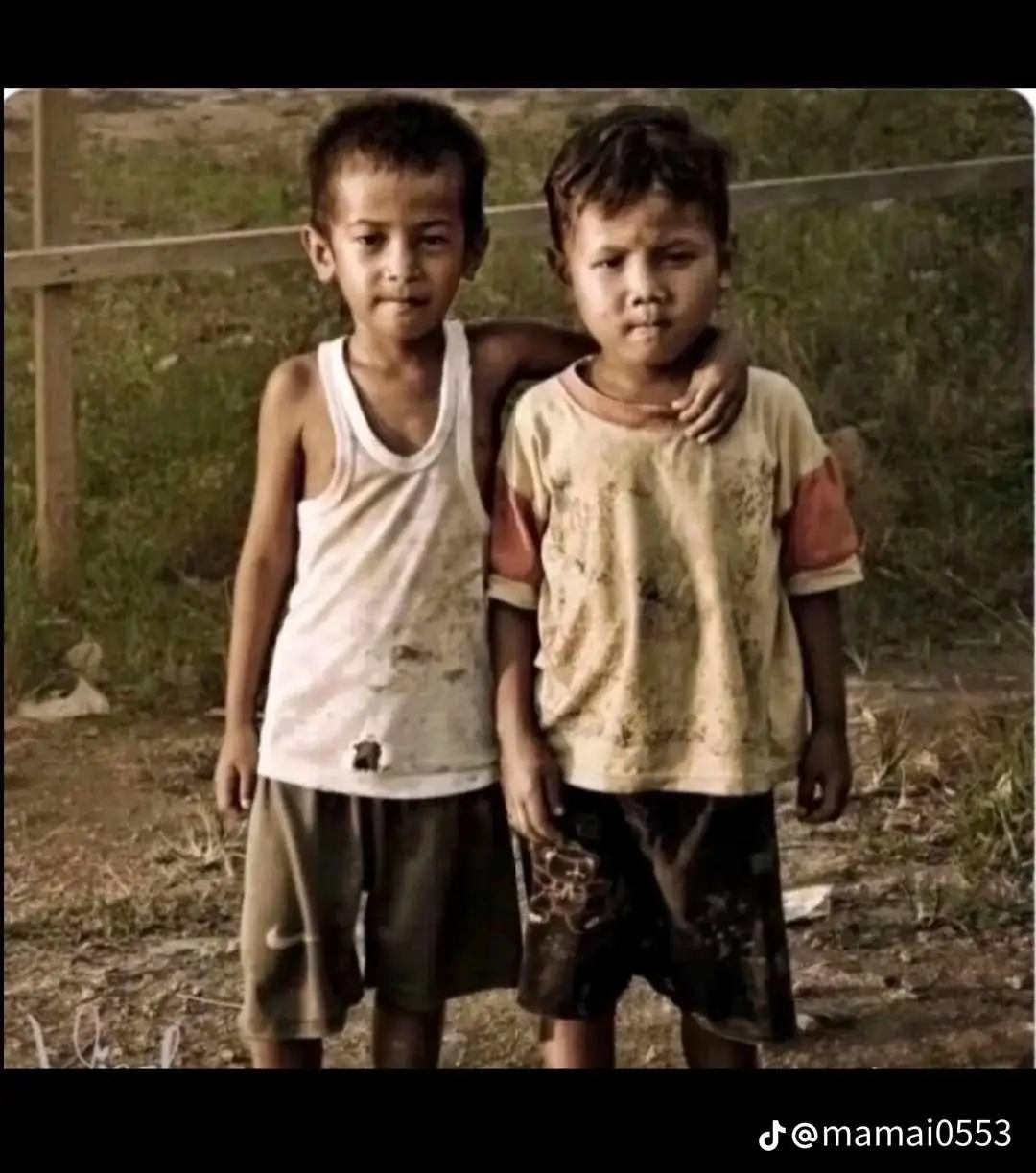 #ဆယ်လီတွေမှlikeပေးတာလား🙁 #khunchitminthu #foryou #fyp 