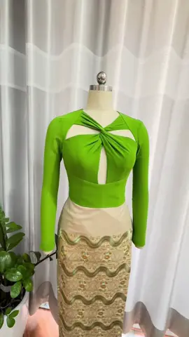 #tylfashionschool #designerသင်တန်းကျောင်း #လှလိုက်တာဗျာ😍😍 #fashiontiktok #myanmardress #foryou 