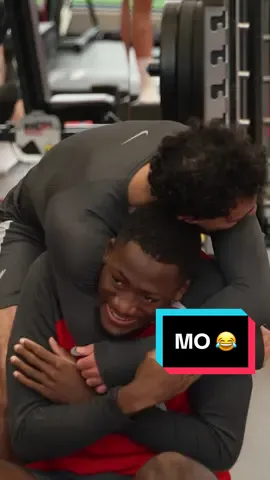 Mo in the gym 💪🤣 #Salah #LFC 