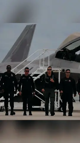 #usairforce #f22demoteam #f22raptor #fighterjet #fighterpilot  #aviation #foryou
