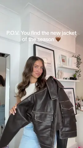 The Molly mae one has to go  - I’m sorry 🙈🙃 #brownleatherjacket #jacket #leatherjacket #OOTD #itgirl #style #fashion #fyp #foryou 