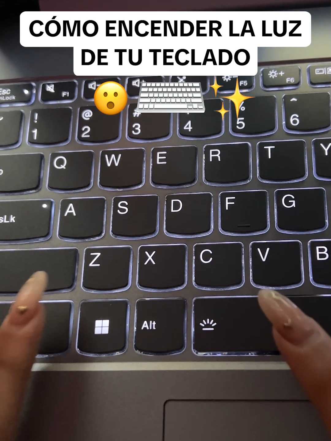 Truco para iluminar tu teclado ✨😱