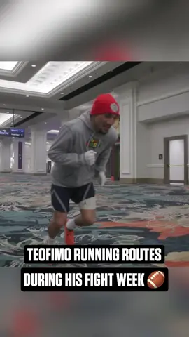 Only fitting for this week in Vegas 😅 #teofimolopez #sports #superbowlvegas 