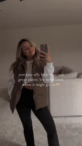 It’s 2024. Go after it bby 🤎🫶🏻 #newyear #2024 #confidence #influencer #contentcreator #fyp #viral #vlogs #Vlog #grwm 
