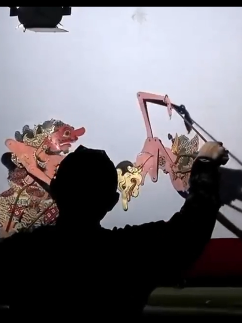 Petruk lawan Durmagati (Sub Indo) #wayang #wayangkulit #wayangjawa #wayangjawa #wayangkulitjawa #dalang #dalangseno #dalangmilenial #dalangviral #dalangsenonugroho #petruk #bagong #durmagati #foryoupage #foryourpage #fy #fyp #fypシ #fypシ゚viral