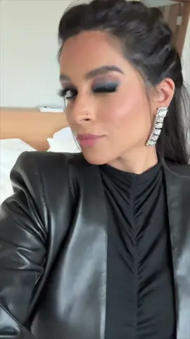 Attending Steven Tyler’s Grammy viewing party and @BILLIE EILISH’s after party? Pinch me. Ending it all with @Montys Good Burger from Billie’s in hand? Pinch me twice. 