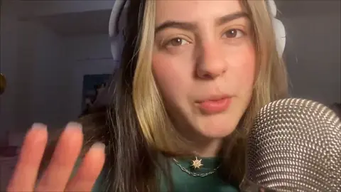 ASMR MOUTH SOUNDS 👅 #Asmr #asmrmouthsounds #asmrboca #asmrmicnibbling 