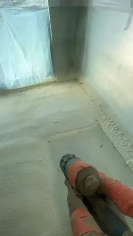 #isolation #isolationprojetée #isolationproject #sol #btp #batiment #chantier #construction #spray #travail #motivation #fyp #pourtoi #viral #kesfet #batichape #alsace #rixheim 