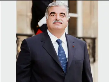 #عالوعد_نكمل_دربك_❤️🇱🇧💙 #رفيق_الحريري  #١٤_شباط💙💙  الله يرحمك يا زعيم لبنان 💙🫡 #explore #تصميم_فيديوهات🎶🎤🎬 #video_designer #abude👑🔥 #fyp 