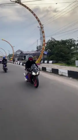 mati rasa itu emang benar adanya🙃#cbr250rr #cbr250rrfans #cbrsadboy🥀 