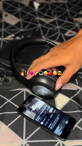 Gilaaa ganteng banget🔥🩷✨🌈🎧🛍️🥰#fyp #headphones #ripple #rippleindonesia #headphones 