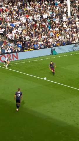 Aaron Ramsey scores audacious flick against Fulham in 2018#viral #sher #foryoupage #football #video #viraltiktok #shertiktoktoks #footballskills #foryou #footballvideo #fyp #viralvideo 