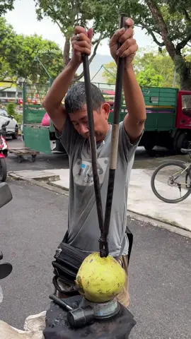 Amazing! Coconut Fruits Cutting Skills #fruits #asmr #foodtiktok 
