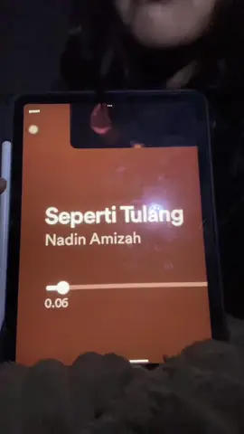 SEPERTI TULANG! IS EXACTLY HOW I FEEL! #nadinamizah #cakecain 