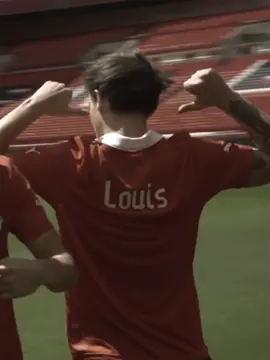 my favorite footballer #louistomlinson #louistomlinsonedit #louistomlinsonvideos #louistomlinsonfootball #foryou #fyp #viral #capcut #edit #perte 