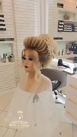#لمسة ابداع من تصميمي اكتشفي الجمال الذي يليق بكِ” “لمسة مختلفة تجعلكِ تبرزين بين الجميع” “صالون يجمع بين الاهتمام بالتفاصيل والأناقة الفائقة” “نحن لسنا مجرد صالون، بل محطة جمالك الأمثل” للحجز والاستفسار التواصل 0552 493 65 29  Rama Veys  Diyala Vali #عنتاب#أكسبلور #تركيا #مميزة 