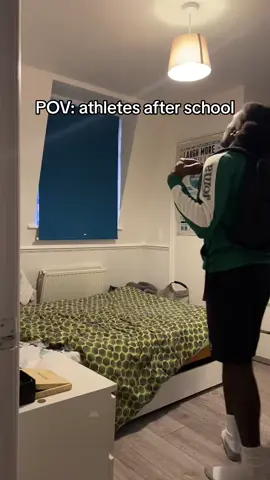 😂😂😂 never get to fully rest. #fyp #viral #blowthisup #makethisgoviral #cadzovo #realtable #athletes #studentathletes #sportstiktok 