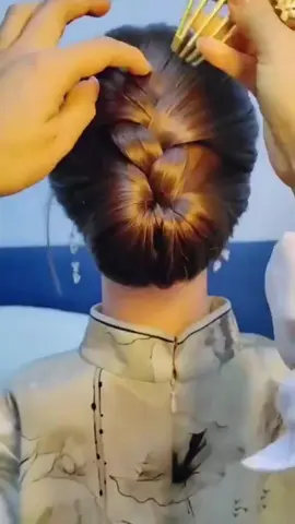 Amazing hairstyle easy to do  #hair #hairstyle #hairstyles #hairtok #hairbraid #hairtutorial #tutorialhair #hairstyletutorial #hairhack #hairhacks #hairvideo #hairideas #hairtips #hairinspo #hairbun #hairupdo