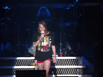 Don't cry #gunsnroses #concert #japan #1992 #axlrose #slash #foryoupage 